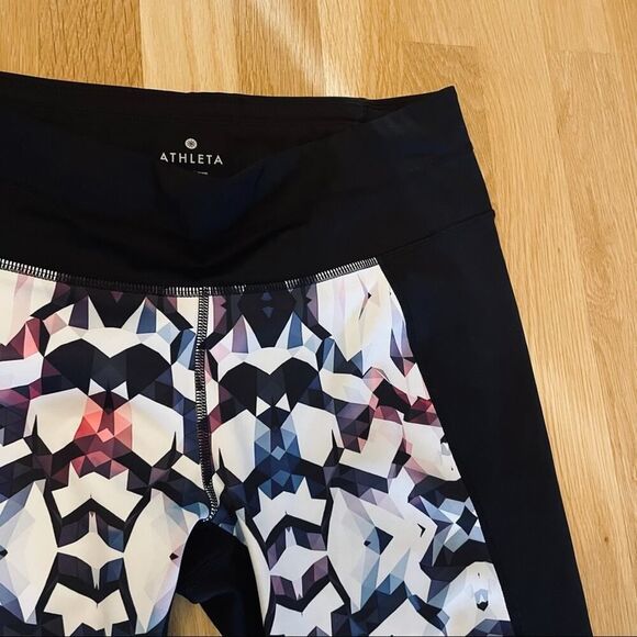 Athleta | disco geo sonar crop leggings - Picture 4 of 5